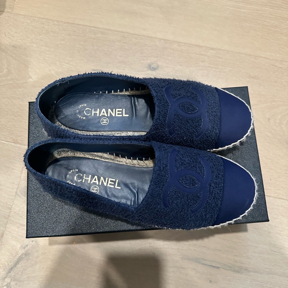 Chanel ESPADRILLES